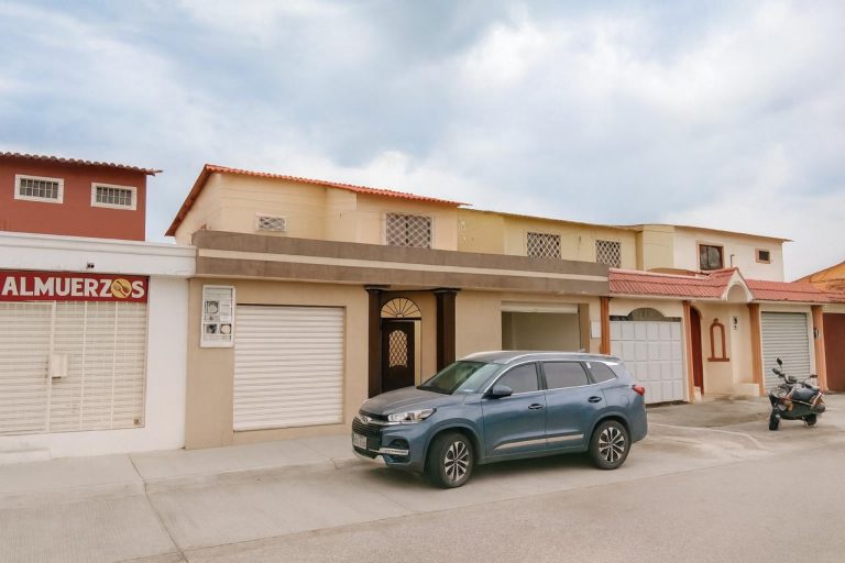 WhatsApp Image at AM