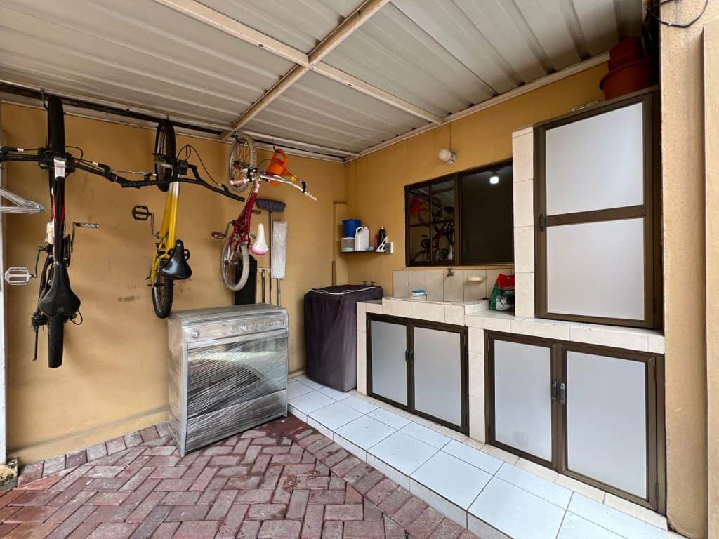 WhatsApp Image at ()