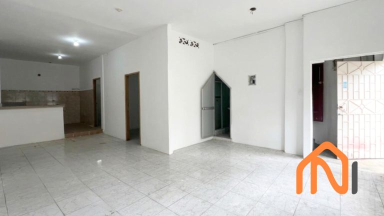 WhatsApp Image at ()