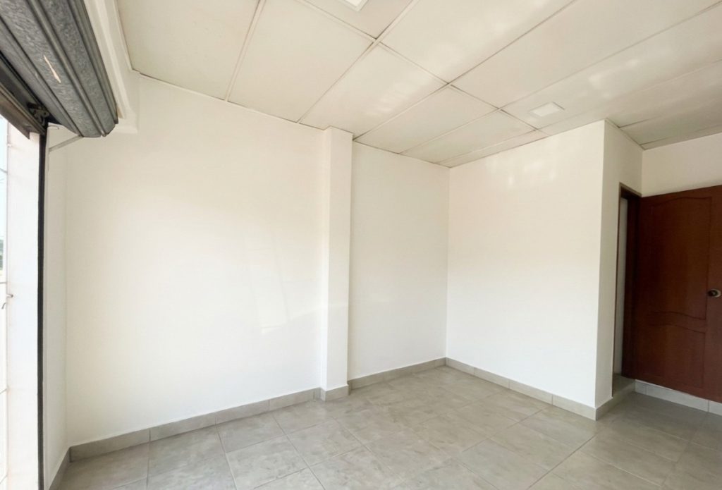 WhatsApp Image at ()