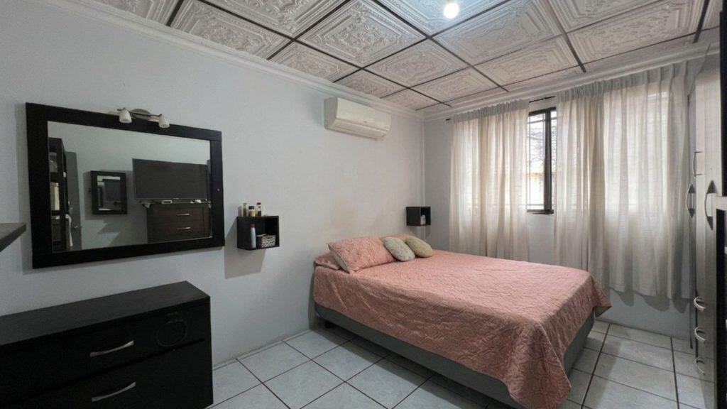 WhatsApp Image at ()