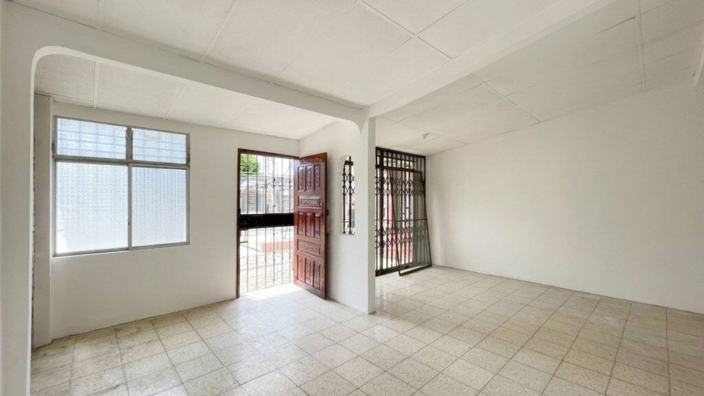 WhatsApp Image at ()