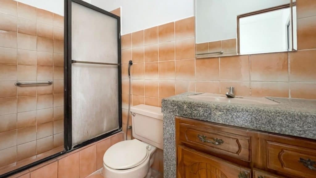 WhatsApp Image at ()